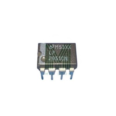 LP2951CN DIP-8 Integrated Circuit - Mil Stok